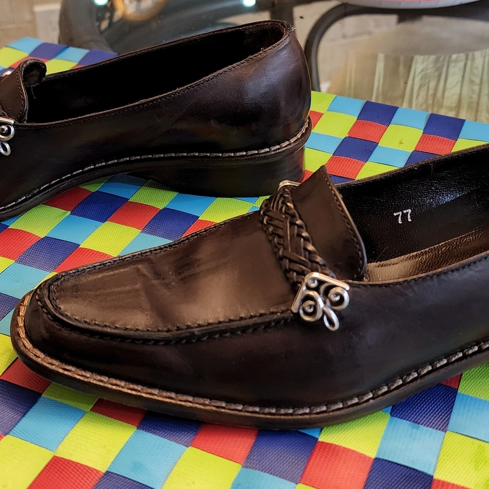 Brighton Nettie Brown Loafers with Metal Detail Like New